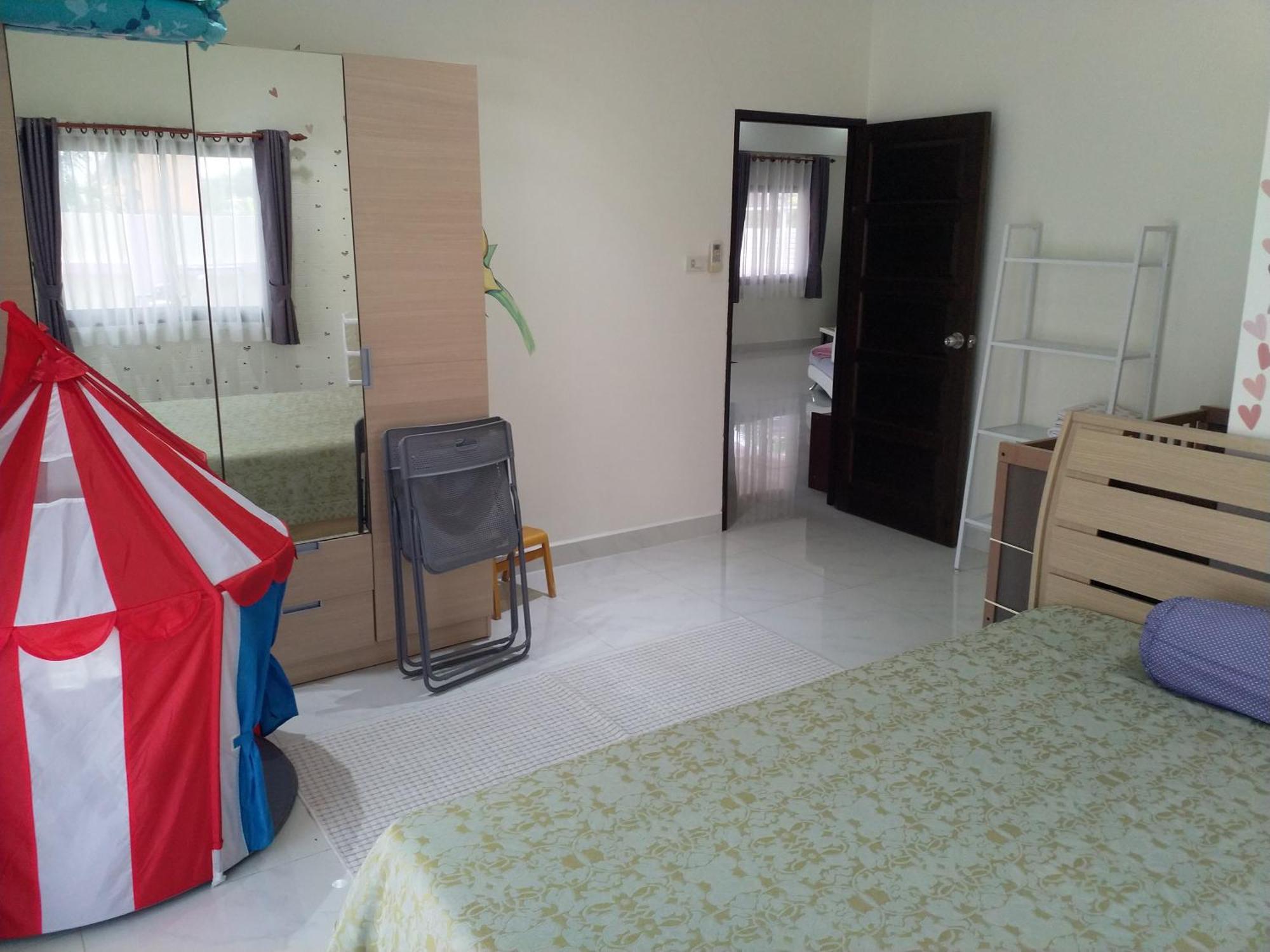 Maks Villa На Джомтиен Екстериор снимка
